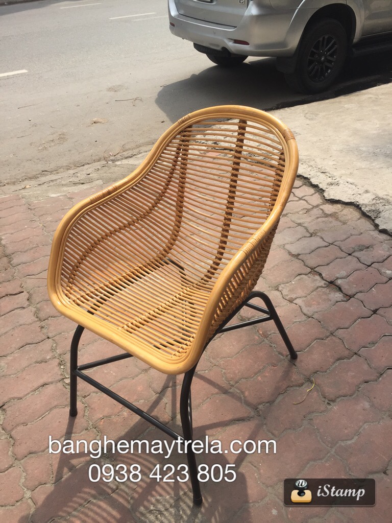 Ghế mây cafe chân sắt giá rẻ